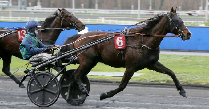 D&eacute;couvrez la nouvelle formule Champ Libre ! PMU